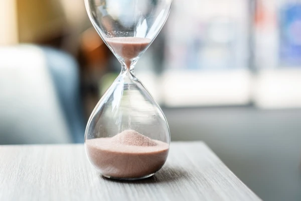 Horeca of retail contract niet verlengd? Check je recht op aanzegvergoeding